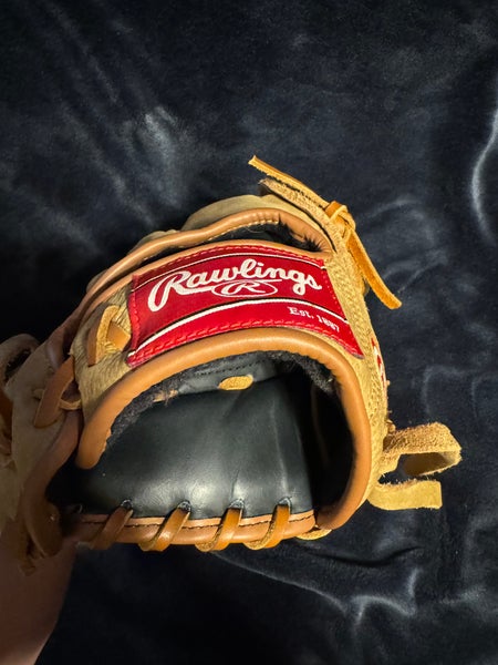 Used Right Hand Throw 12.75" Player Preferred Baseball Glove