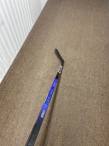 New Left Hand P29 RibCor Trigger 8 Pro Hockey Stick