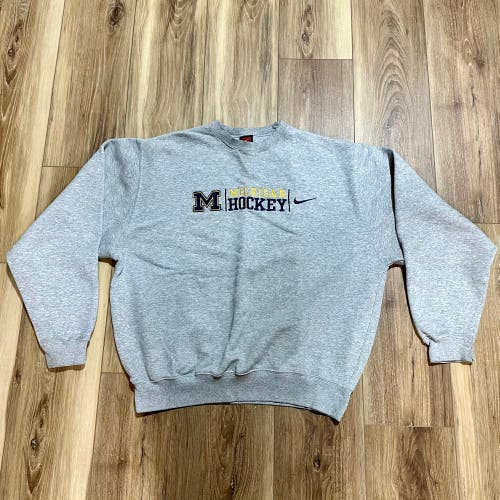 Vintage Nike Michigan Wolverines Hockey Crewneck Sweatshirt, Medium