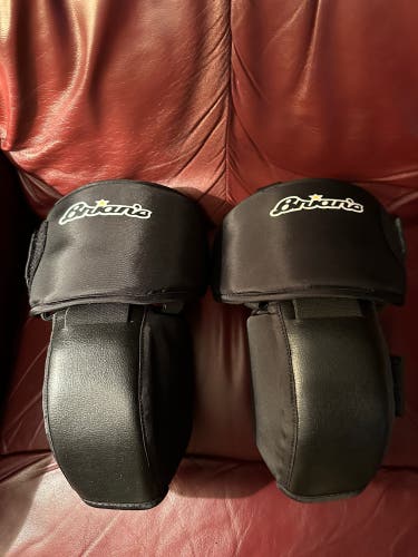 New Brian's Goalie Knee Guards Sr Wow Nice