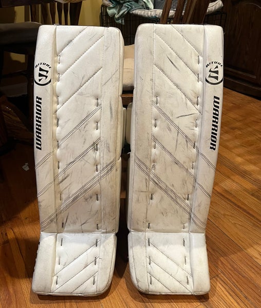 28" Warrior Ritual G4 Goalie Leg Pads