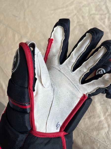 Warrior Alpha 13” Pro Stock Hockey Glove Chicago Blackhawks
