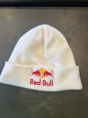 Red Bull new era beenie