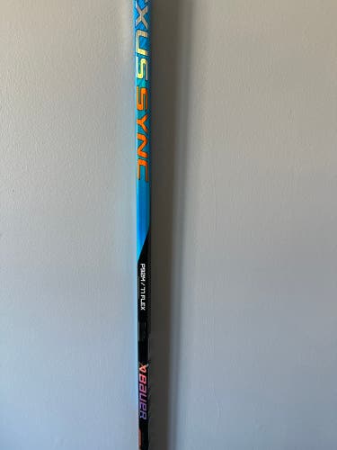 New Senior Right Handed P92M  Nexus Sync Hockey Stick