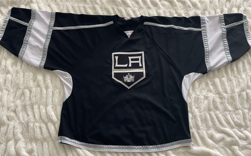 LA Kings Goalie Cut Jersey Sewn