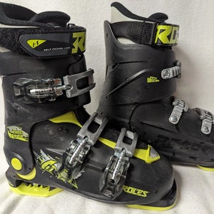 Roces Ski Boots Size Adjustable 22.5 - 25.5 Color Black Condition Used