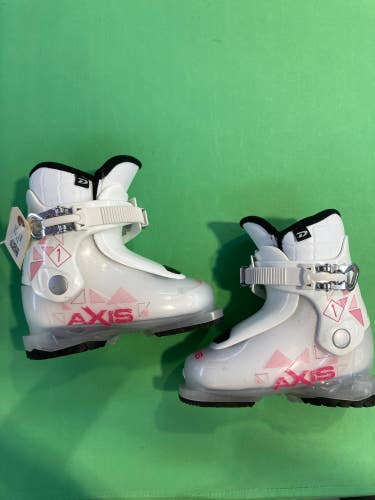 Mondo 18 & mondo 18.5 (225-234mm) Used Axis Ax-1 Junior Ski Boots