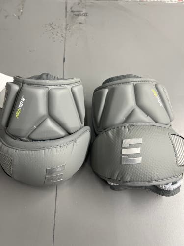 New Large Epoch Integra Elite Arm Pads