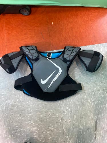 Used Youth XL Nike Vapor Shoulder Pads