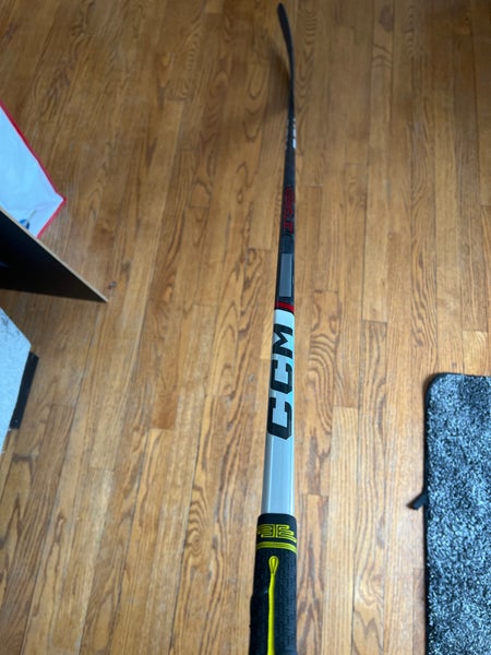 Senior Right Handed P92  Jetspeed FT6 Pro Hockey Stick
