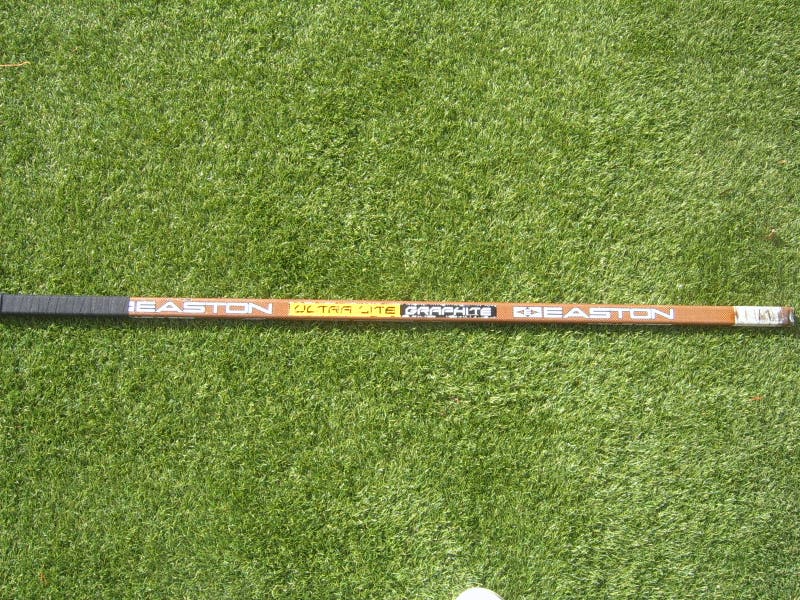 Used Good Condition Easton Ultra Lite Hockey Stick Shaft 100 Flex