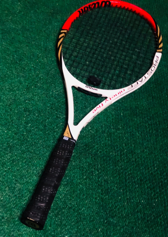 Wilson PRO STAFF Six One 100 BLX Signature Series Tennis Racquet 4 1/2"