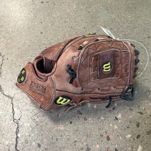 Brown Used Wilson Right Hand Throw Pitcher's Baseball Glove 12"