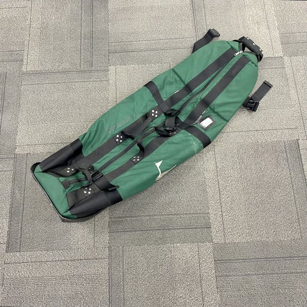 Used Club Glove Soft Case Wheeled Golf Travel Bag