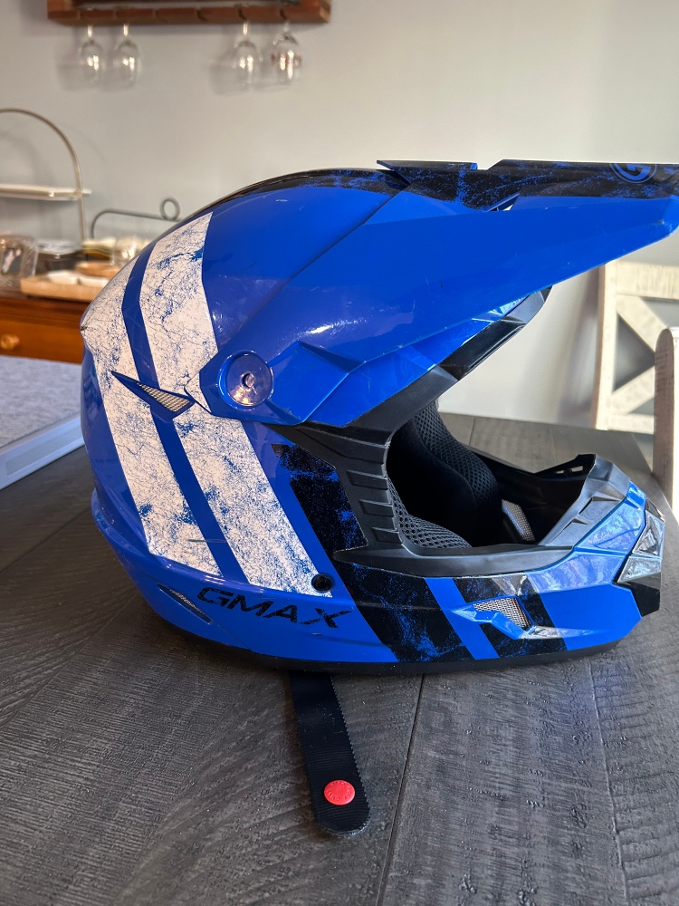 Gmax Dirtbike Helmet