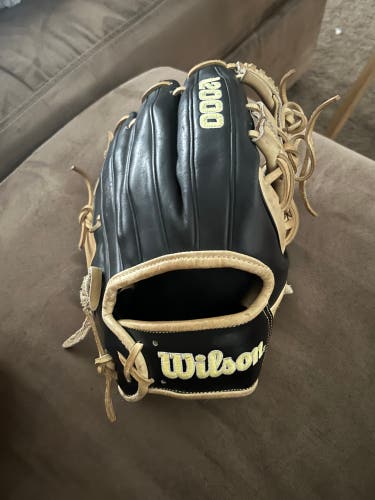2020 Infield 11.5" A2000 Baseball Glove