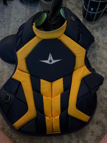 Used All Star System 7 Axis Catcher's Set
