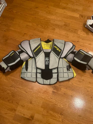 Used Large/Extra Large Warrior Ritual X3E Goalie Chest Protector