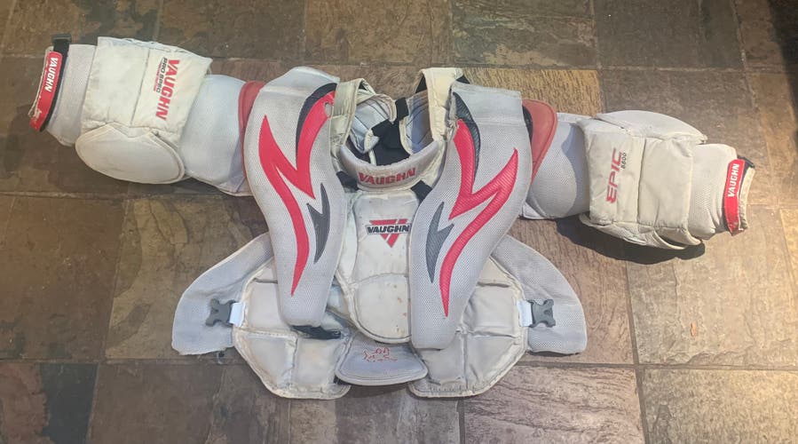 Used Small Vaughn  Epic 8800 Goalie Chest Protector