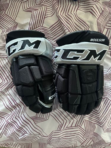 CCM HGCL Gloves 14" Pro Stock LA Kings