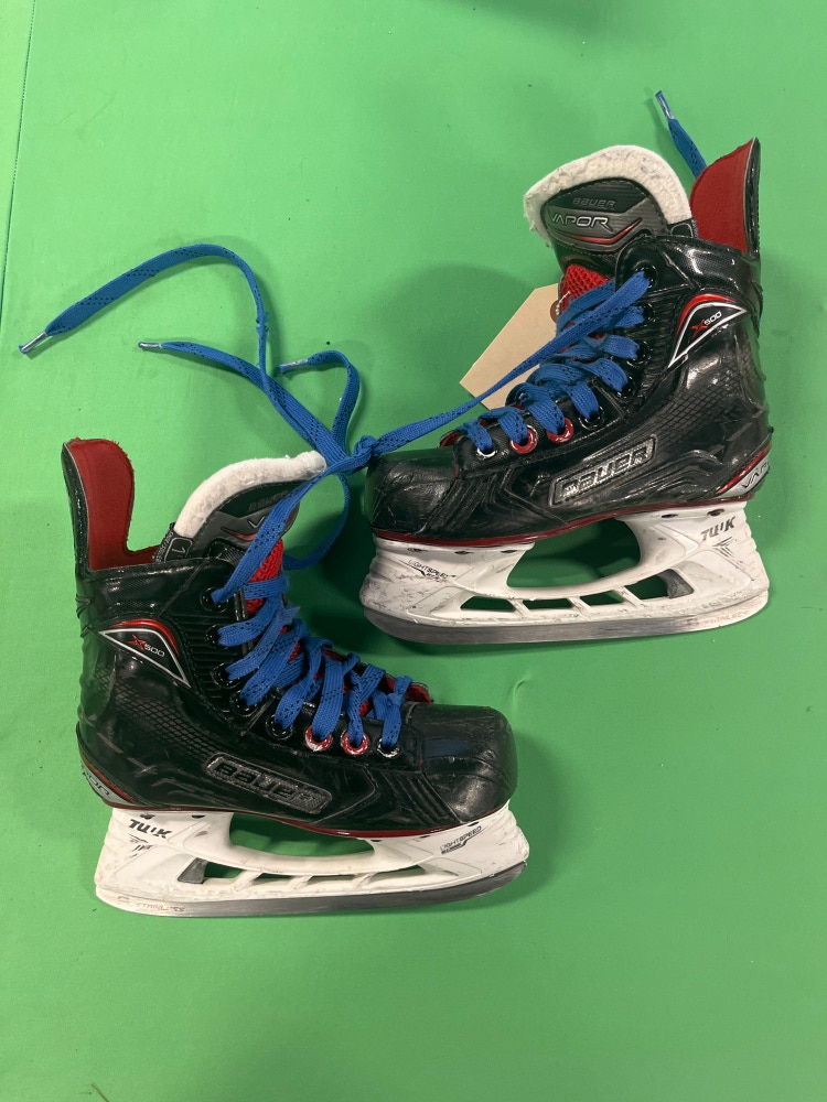 Used Junior Bauer Vapor X500 Hockey Skates Regular Width Size 1