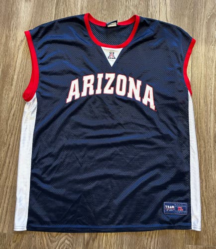 Vintage Champs Sports Arizona Wildcats Basketball Jersey Men’s Extra Large