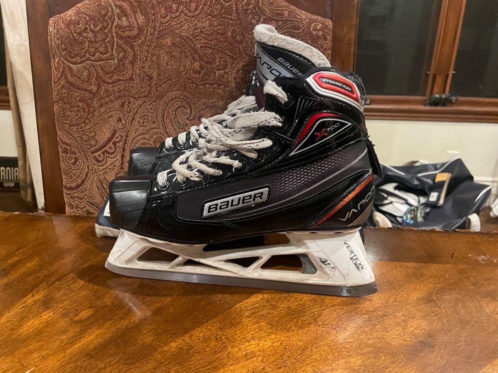Bauer X700 Goalie skates - Size 8