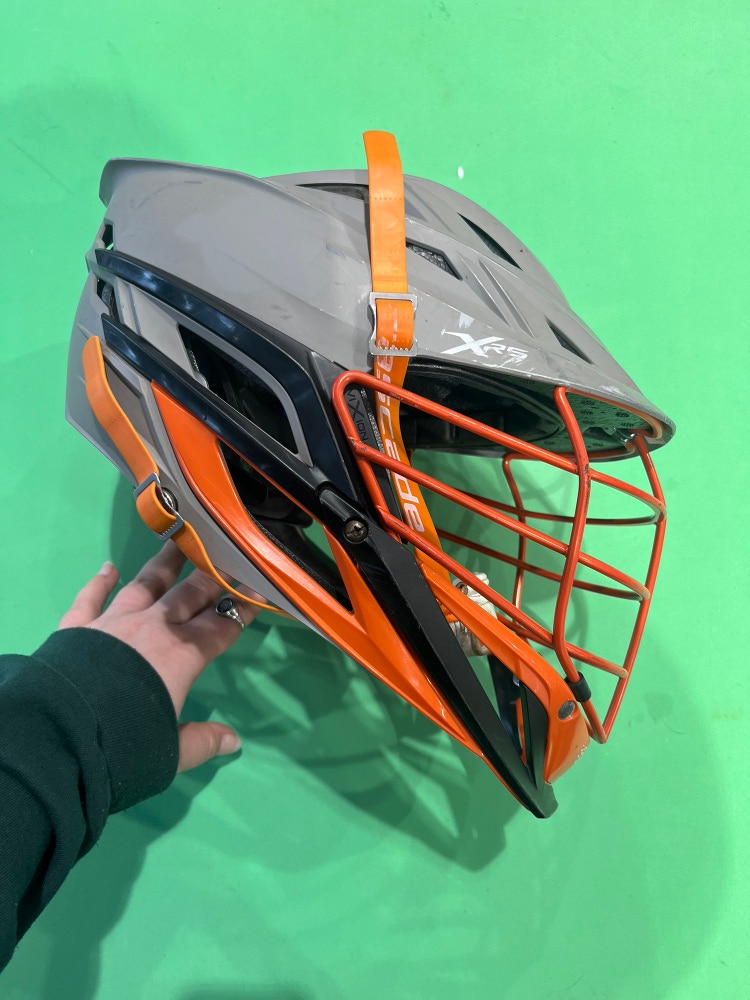 Gray Used Adult Cascade XRS Helmet
