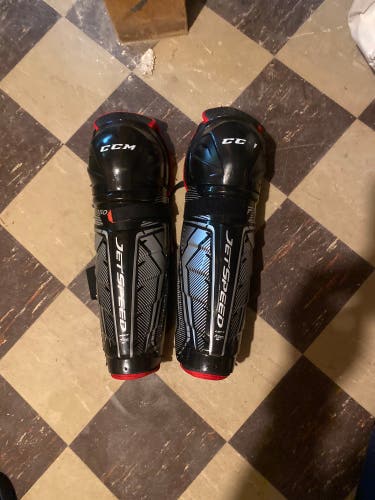 Used CCM 16" JetSpeed FT370 Shin Pads