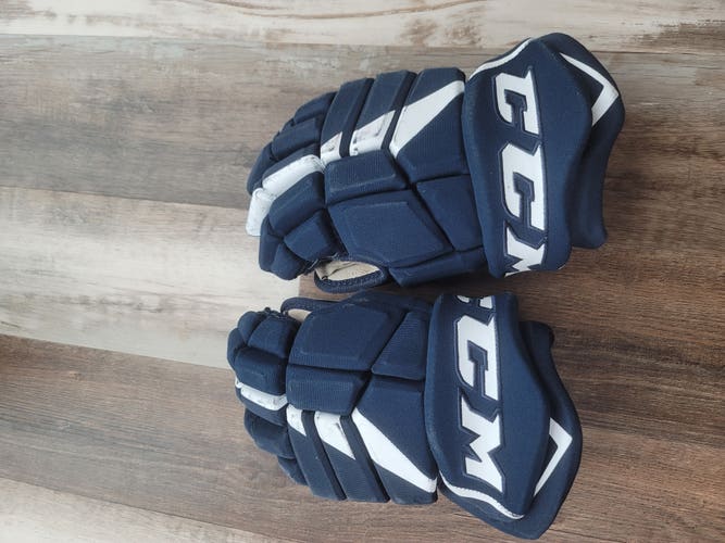Used CCM Jetspeed FT485 Gloves 14"
