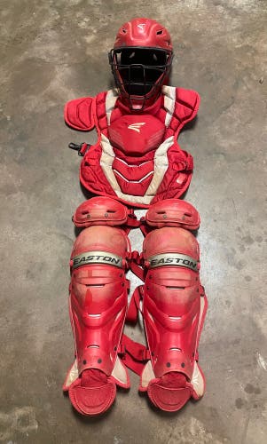 Easton Elite x Catcher's Set