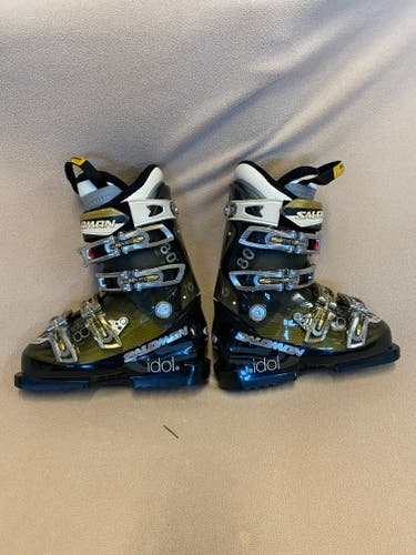 Unisex Used Salomon All Mountain Idol 8 Ski Boots