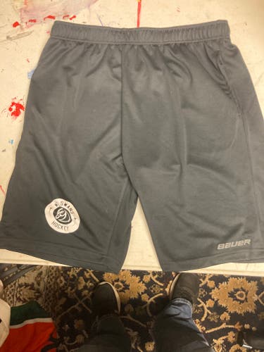 Black New Large Men's Bauer Shorts and small tee shirt