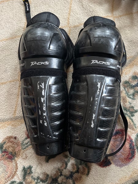 Used CCM 13" Tacks 9550 Shin Pads
