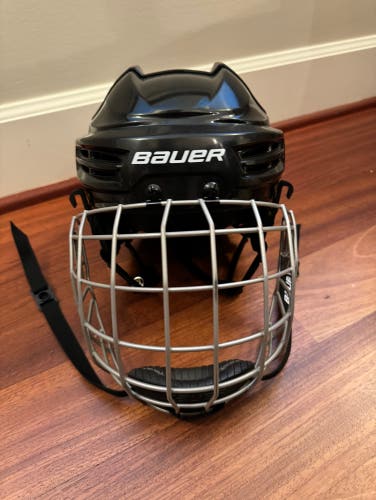 Used Medium Bauer IMS 5.0 Helmet