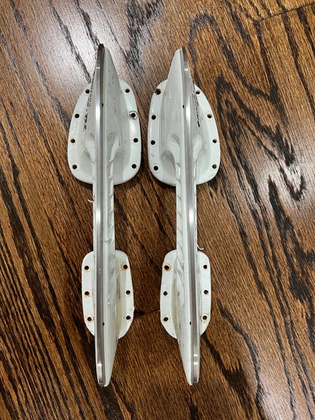 Tuuk Custom+ White Runner Blade holder 263mm -Used