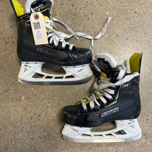 Bauer Supreme S27 Hockey Skates | Junior 1.5 | Regular