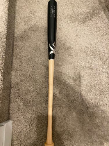 Victus V-Cut Hard Maple Wood Baseball Bat ~ 33" ~ New VGPC-N/BK