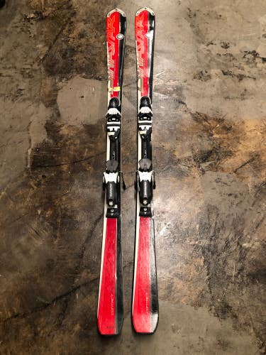 Used 172cm Dynastar Contact 09 Skis With Bindings