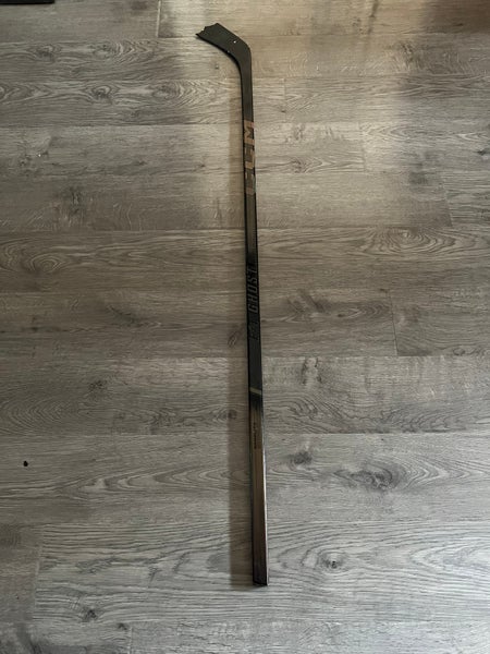 *Broken* CCM FT Ghost Hockey Stick