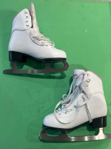 White Used Jackson Ultima Figure Skates Adult 5