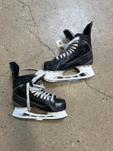 Used Senior Bauer Supreme 160 Hockey Skates Regular Width 9