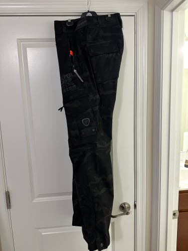 Superdry Snowboard pants