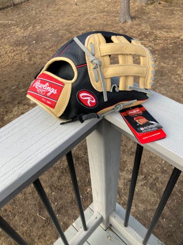 New 2023 Rawlings Right Hand Throw Outfield RCS Baseball Glove 12.25"