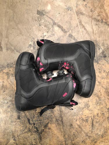 Used Women's 9.0 Ride Sage Snowboard Boots