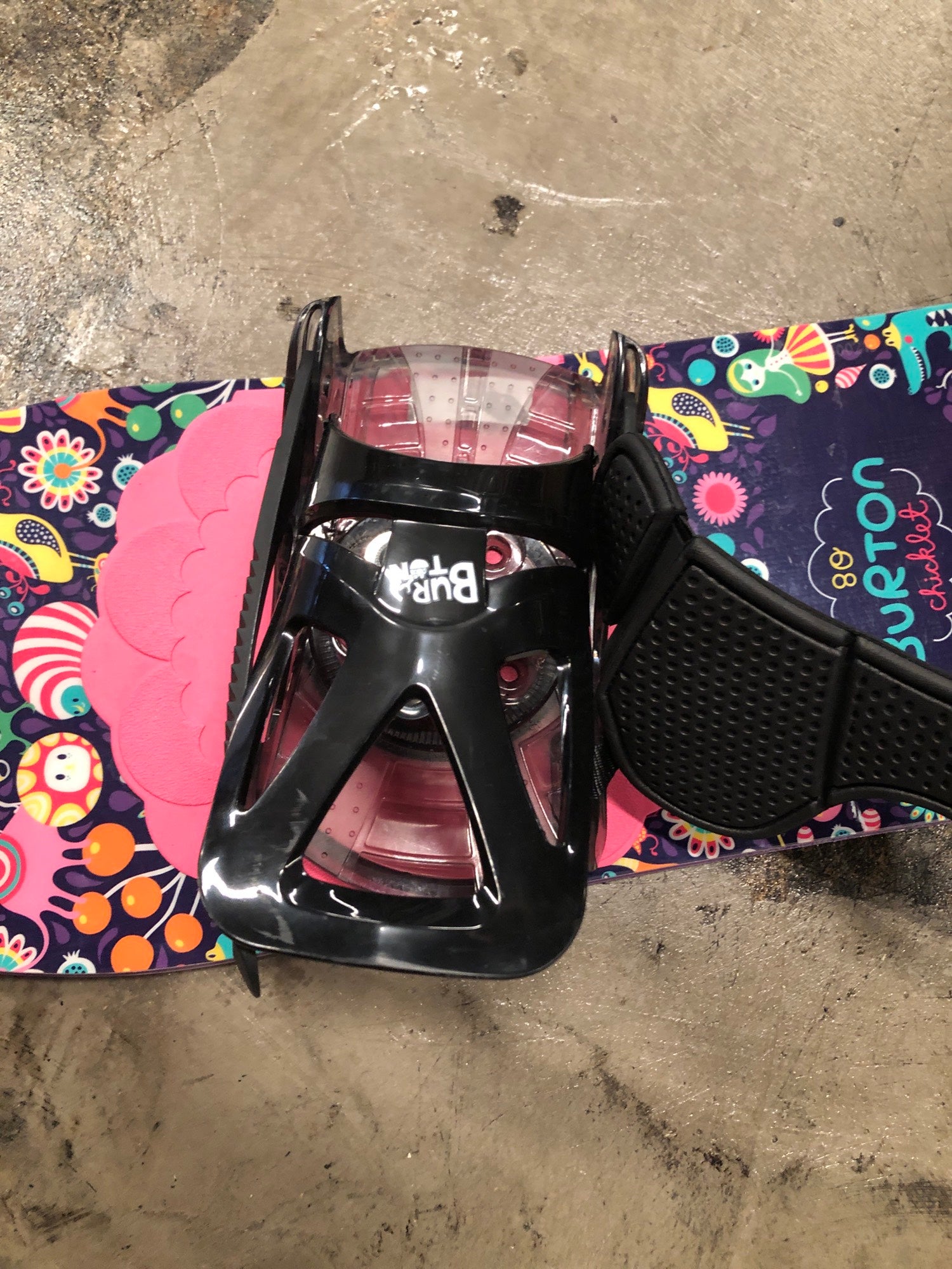 Used 80cm Kid's Burton Chicklet Snowboard With Bindings