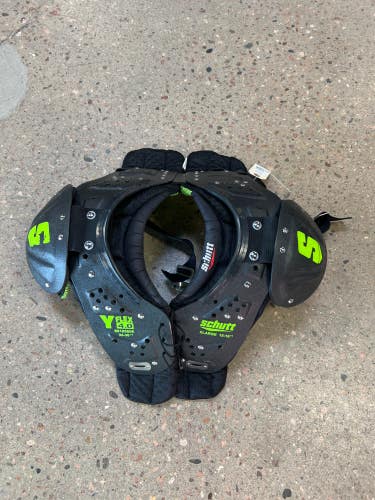 Used Extra Large Schutt Y Flex 4.0 Youth Shoulder Pads