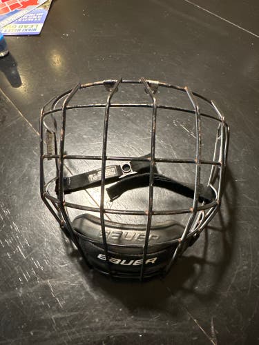 Medium Bauer Full Cage Profile II Facemask