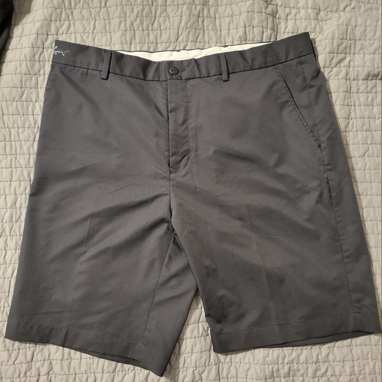 Black Used Size 38 Men's Shorts