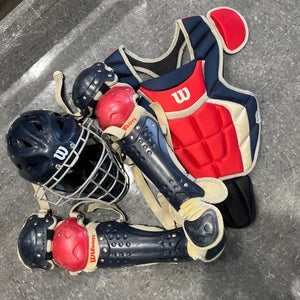 Red Used Youth Wilson Catcher's Combo